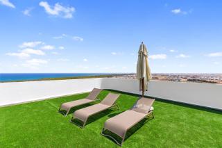 Globalstay Modern 1BR Apartment with Infinity Pool - 3