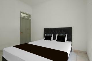 Hotel O near Jakarta International Velodrome formerly Wisma Lamida - 4