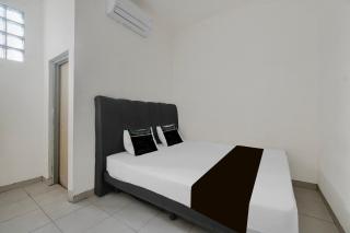 Hotel O near Jakarta International Velodrome formerly Wisma Lamida - 1