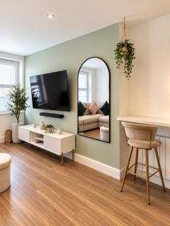 Spacious Apartment in Central St Helier - 9