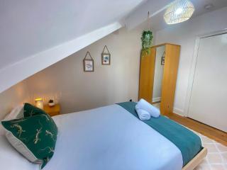 3 bed flat Cardiff Central Location - 6