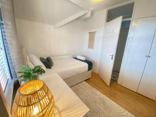 3 bed flat Cardiff Central Location - 1