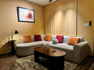 Premium 1BHK Retreat, 55 Inch LED, Netflix - 3