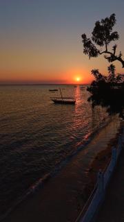 Zuri Sana Beach Hotel - 9
