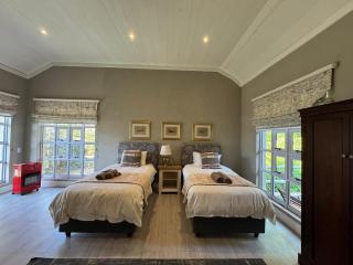 Rose Cottage at Evergarde Estate - 6