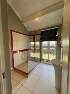 Rose Cottage at Evergarde Estate - 1