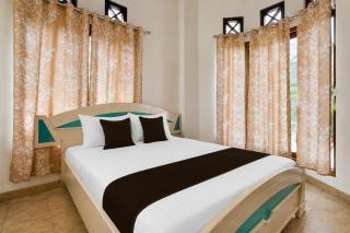 OYO 95178 Azifa Guest House - 1