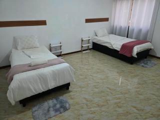 Casahilde backpacker's Hostel - 5