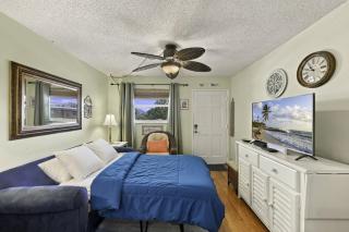 Sunset Cove: One Bedroom in Treasure Island - 6
