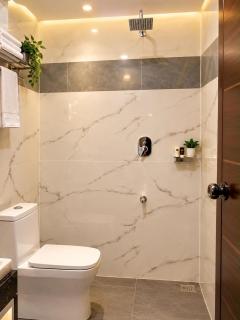 Solo Hotels and Homes, Elora Tower - 3