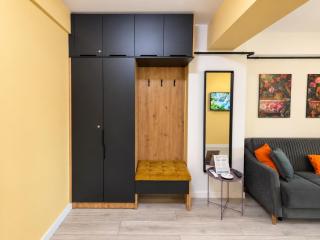 Rezidential Bacovia Orange by Rooms - 1