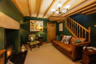 Cosy Millworker's Cottage in Milford Belper - 1