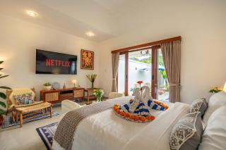 Mich Bali Villa Two-Bedroom Private Pool Kuta - 6