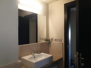 Spacious 1 BDR Sea View Apartment - 9