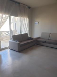 Spacious 1 BDR Sea View Apartment - 8