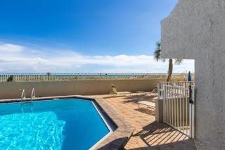 Updated first-floor open airy condo with great views - close to dining - 2