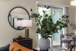 Luxury 2BR2BA Condo Walk to ND Private Balcony - 4