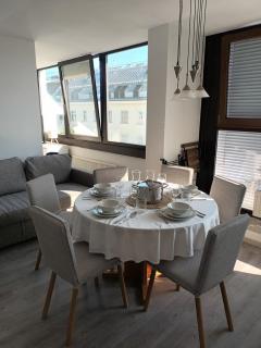 Stadtblick 3 Zimmer Apartment neu - Klimatisiert - Zentrumsnähe - 0