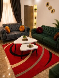 Shadry court - 2