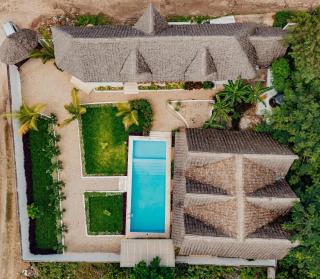 Ariana Luxury Homes Cozy Beach villa 1 - 8