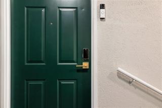 Modern Luxury Condo Walk to Notre Dame 2BR2BA - 9
