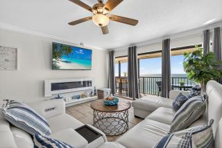 Ocean Sands Premier Condo, Beach Front! - 2