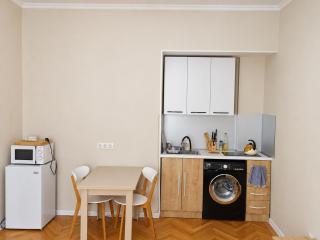 Vake Super Quiet Comfy apartment - 5