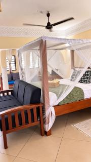 Casa Malindi Studio - 2 mins walk to the beach - 2