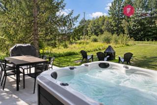 Tee Time - Chalet 2 unités, Salle de jeux, Golf, Piscines, 10 pers - Resort près de Québec - 6