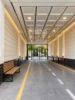 3 Bedroom Apartment near Airport - 7
