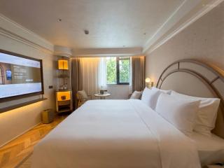 H Hotel, Near Galeries Lafayette, Shangcheng Rd Metro & Shanghai Tower, Shanghai - 4