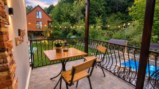 In Forest Resorts - 5