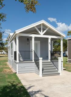 The Wanderlust Nest Tiny Home with Resort Access - 9