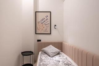 Scandi Spacious Attic Loft Suites with Skyline View - 4