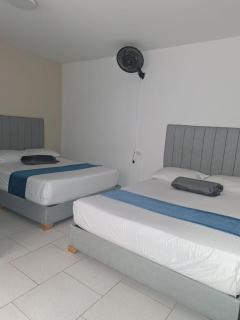 Hotel San Juan 70 Express Medellin - 9