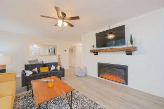 The BeeHive! New 4 Bedroom Listing Next to CNU! - 9
