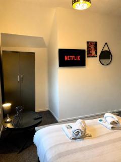 Willenhall Old Town Duplex Apartment - 1