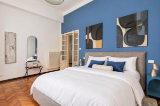 Design Deco Three Bedroom in Bologna Downtown - 6