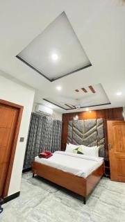 Standard Elite Palace inn Hotel - 8