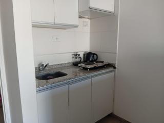 Monoambiente Funcional con Balcón Ubicación Central - 5