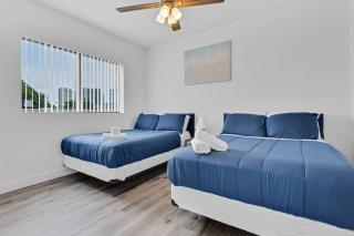 Modern Stay near Design District - 7