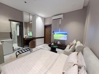 Cozy Luxury Studio - Near Airport - Al Narjis - 1