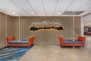 Best Western Plus Portland Airport Hotel & Suites - 8