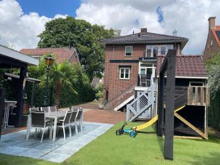 Elegant Family Villa - Comfort, Space & Privacy - Zoetermeer - 0