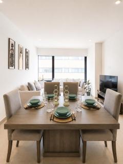 Polanco Luxury Condo Pool, Jacuzzi & Gym Access - 6
