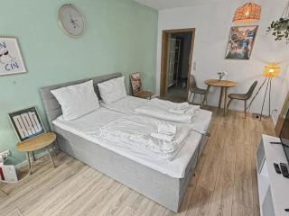 StayTime - Cedar Room - 5