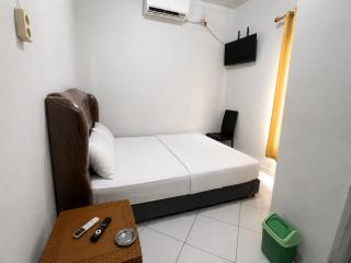 Hotel O near Pantai Manggar formerly Refah Guest House - 5