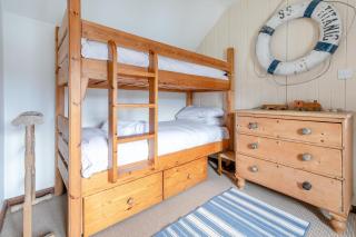 3 Bed in Helford oc-hccott - 1
