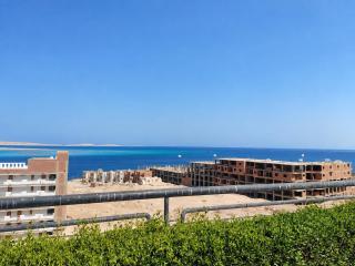 Villa in The View Compound, first row on the sea, 3 bedrooms, two floors - 1