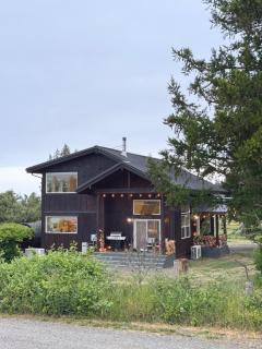Homestead Villa - HotTub & Sauna Retreat - 1